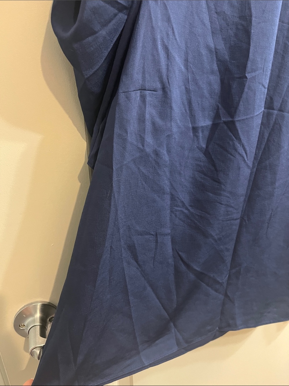 Express Navy Puff-Sleeve Blouse - Picture 4 of 15